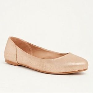 NEW Torrid Size 12 🧞‍♂️ Gold Flats